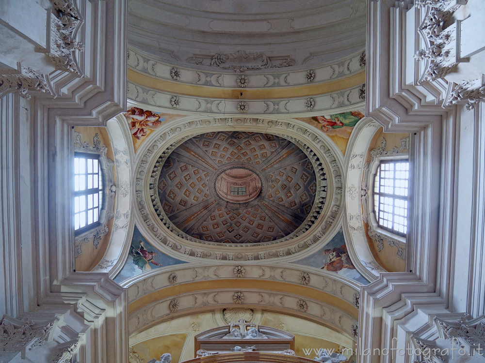 Campiglia Cervo (Biella) - Interno della cupola della chiesa del Santuario di San Giovanni di Andorno